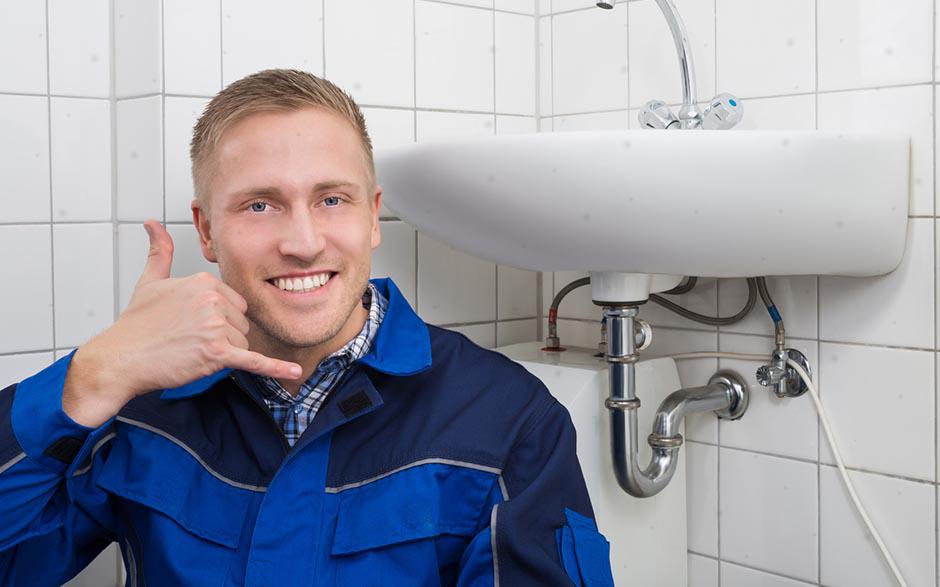 cherche plombier chauffagiste Montainville
